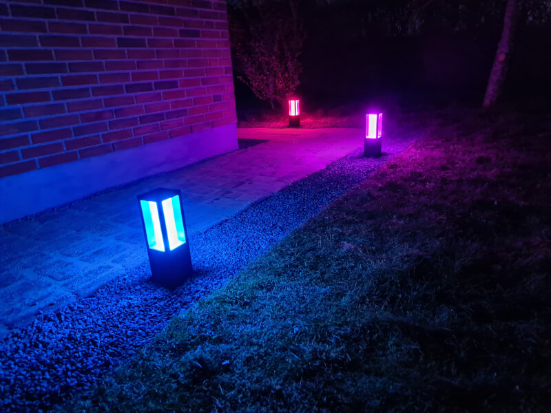 light lightstrip piedestal sensor hue outdoor low mount impress philips wall.jpg